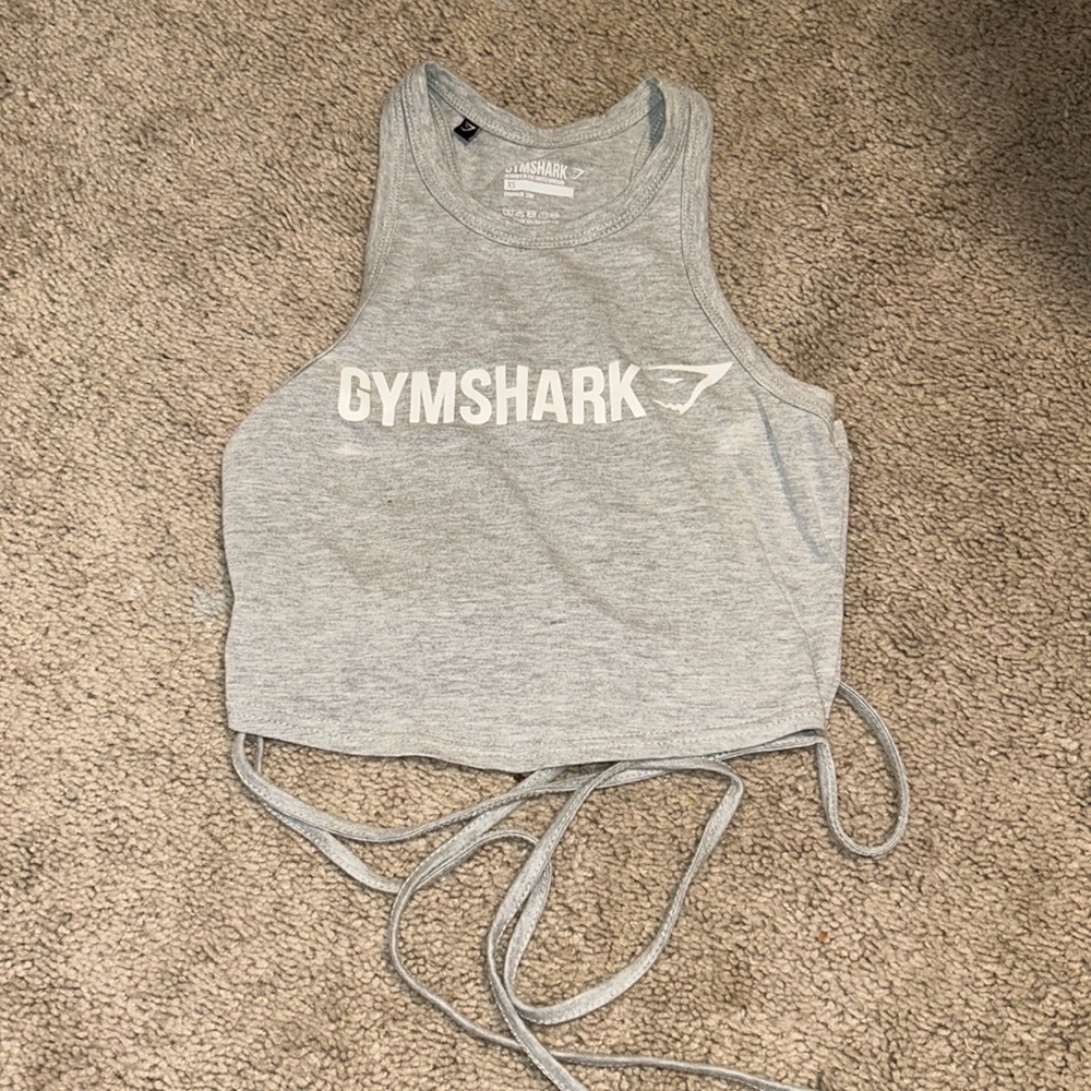 Gym Shark Tank that ties around waist